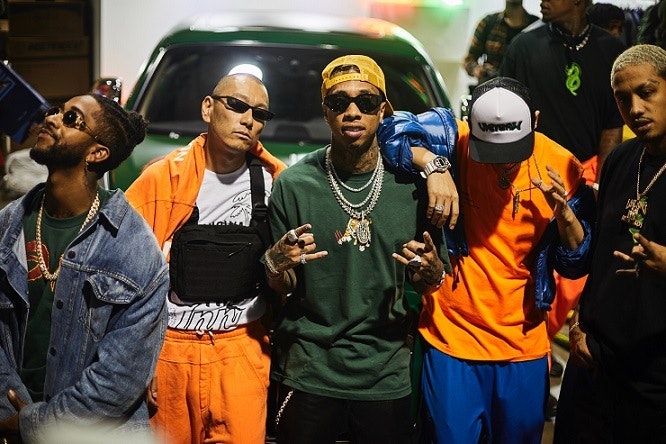 在你的dropshipping商店出售珠宝和链子给嘻哈粉丝