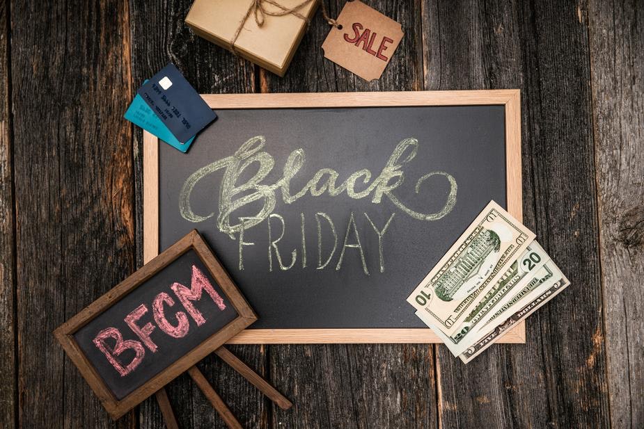 black friday tips signs