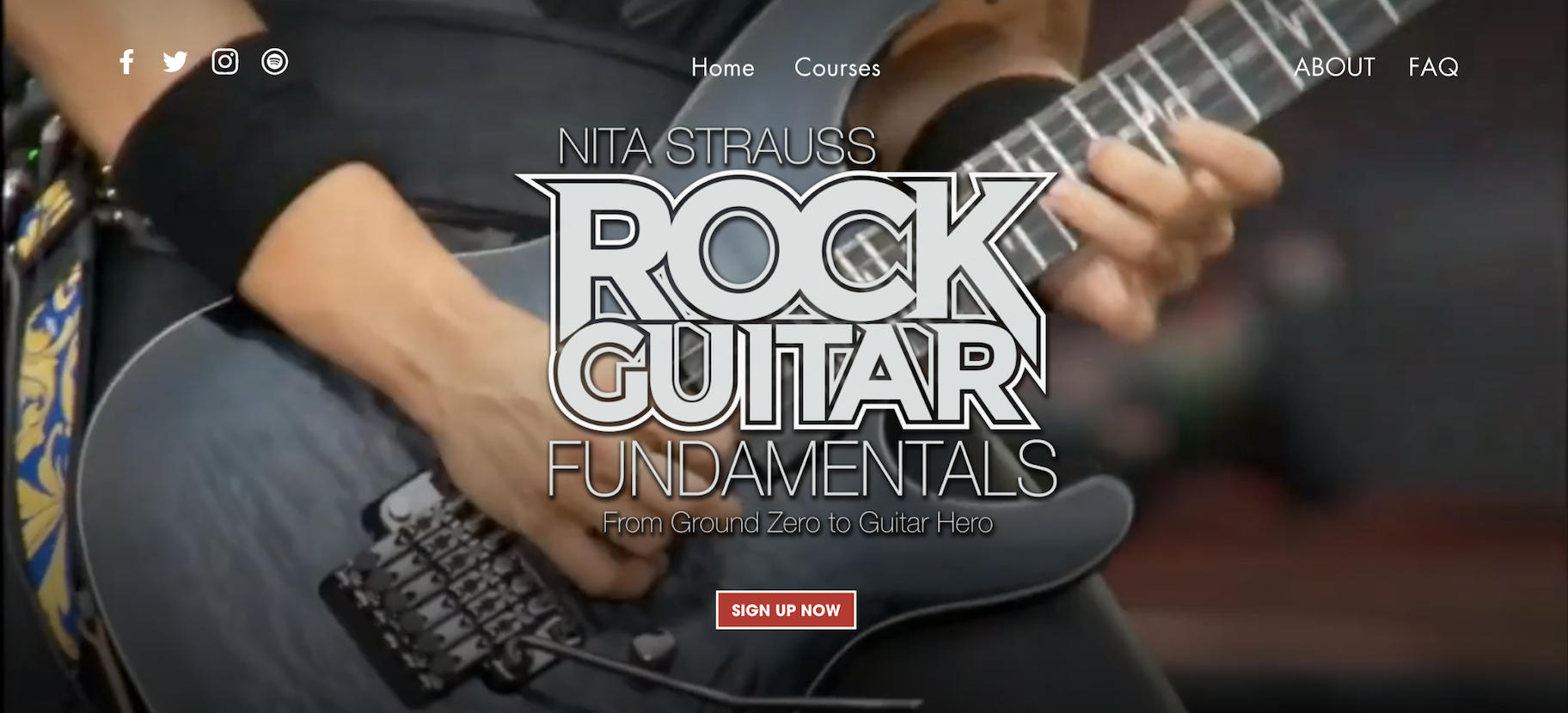数字产品的例子:Nita Strauss -摇滚吉他基础