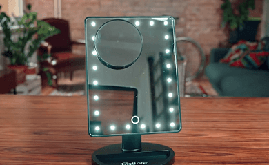 梅尔文推荐的五款产品中的第四款是这款LED镜子